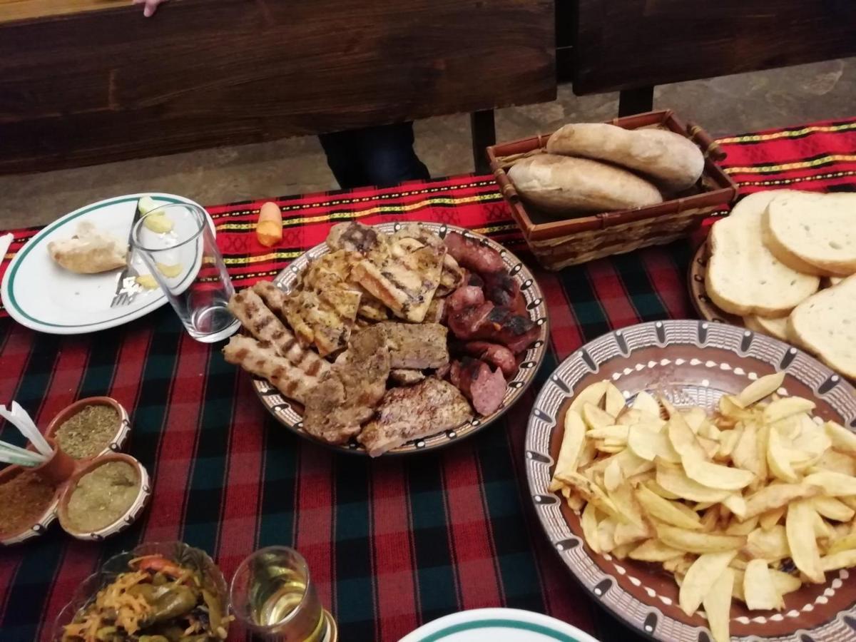 Хан Костина - Han Kostina Рибарица Екстериор снимка